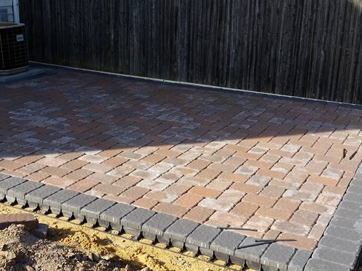 MR. TAPIA LANDSCAPING